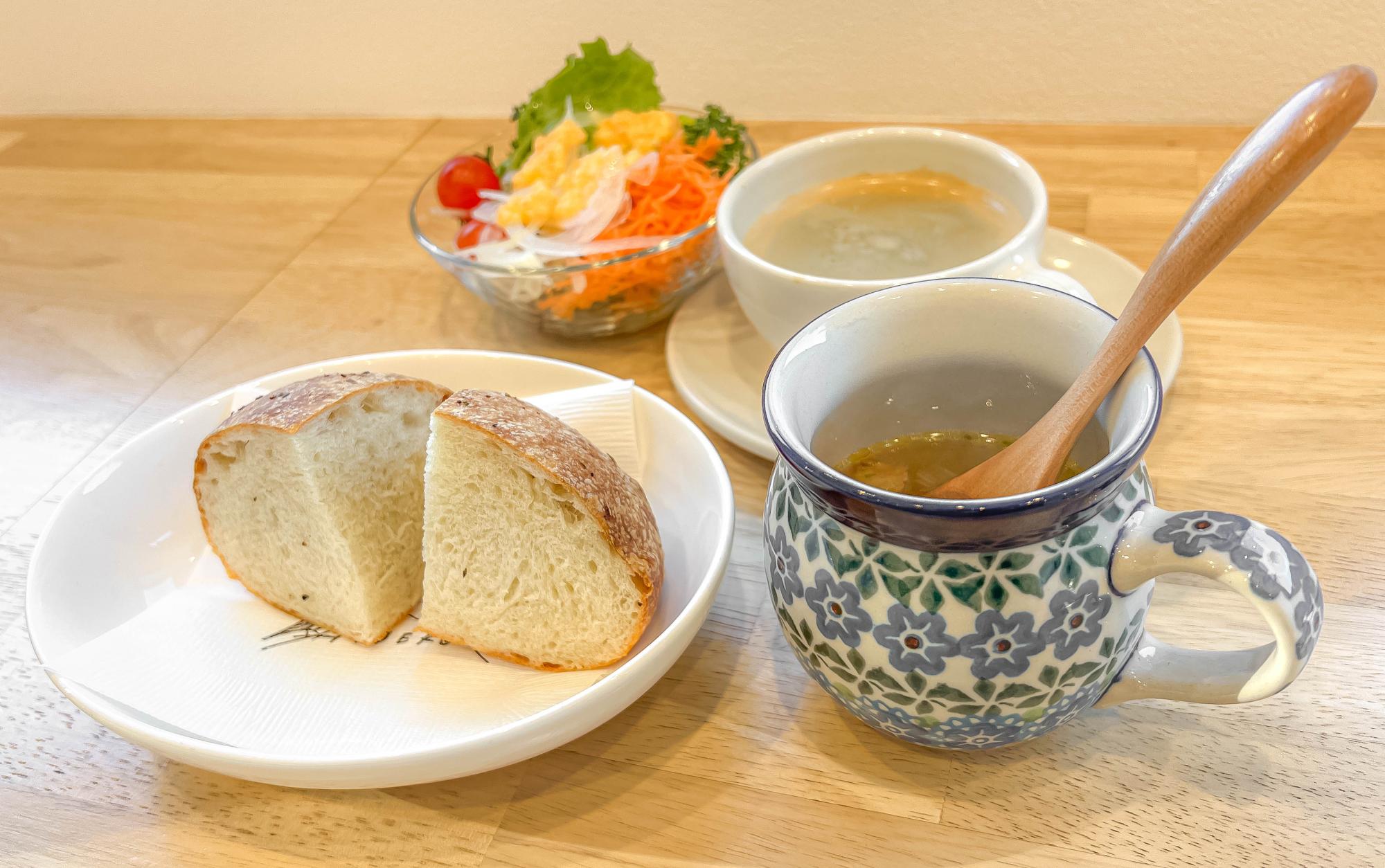 モーニングは通常¥1,550のところキャンペーン中につき¥1,450！内容を考えれば高くない！むしろお得♪