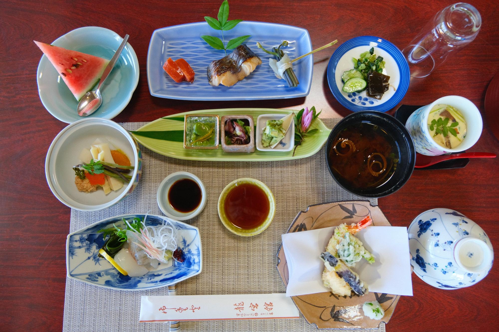 季節の料理 3900円(税込)