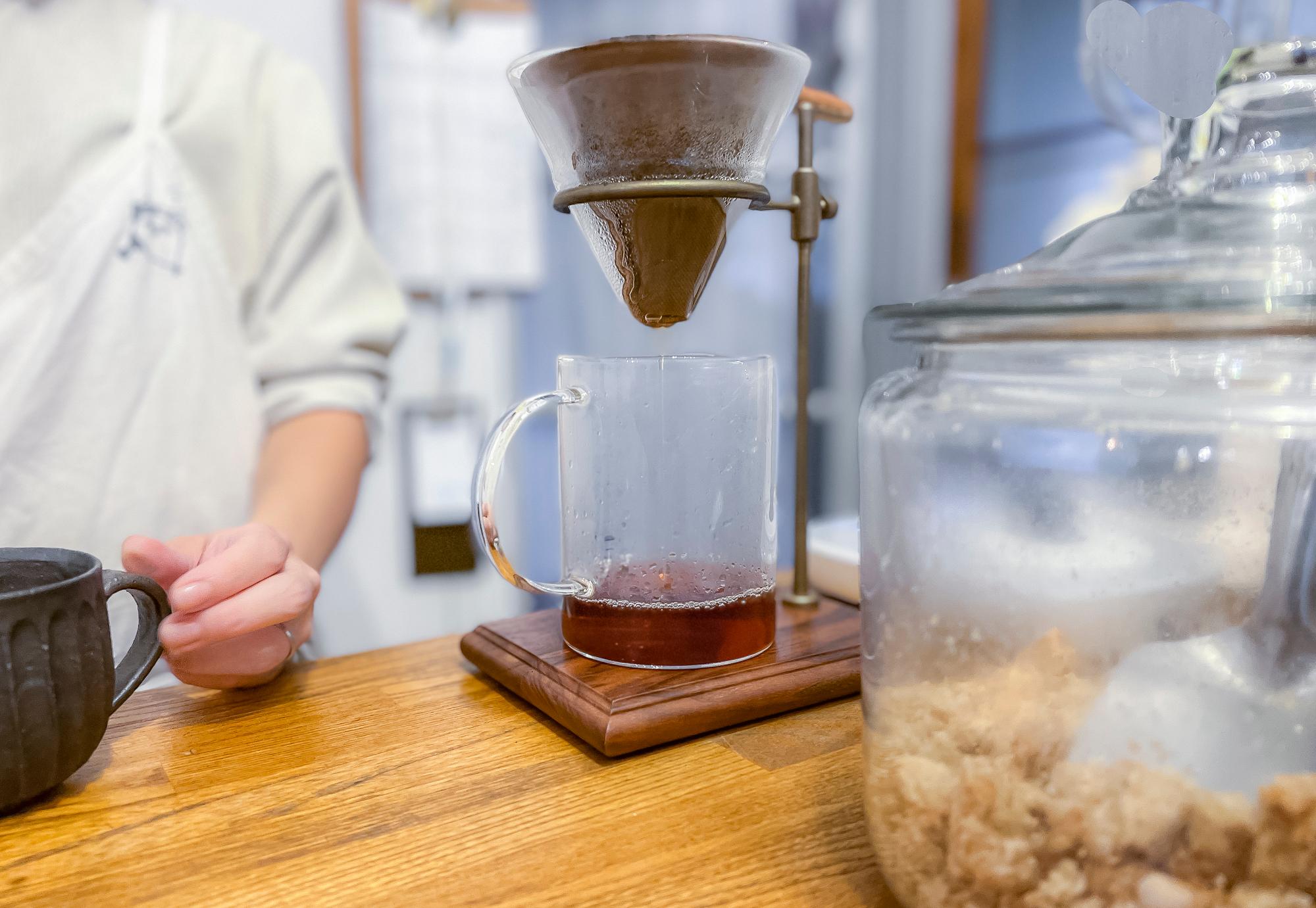 コーヒーを落としている様子を見るのもリラックスできる