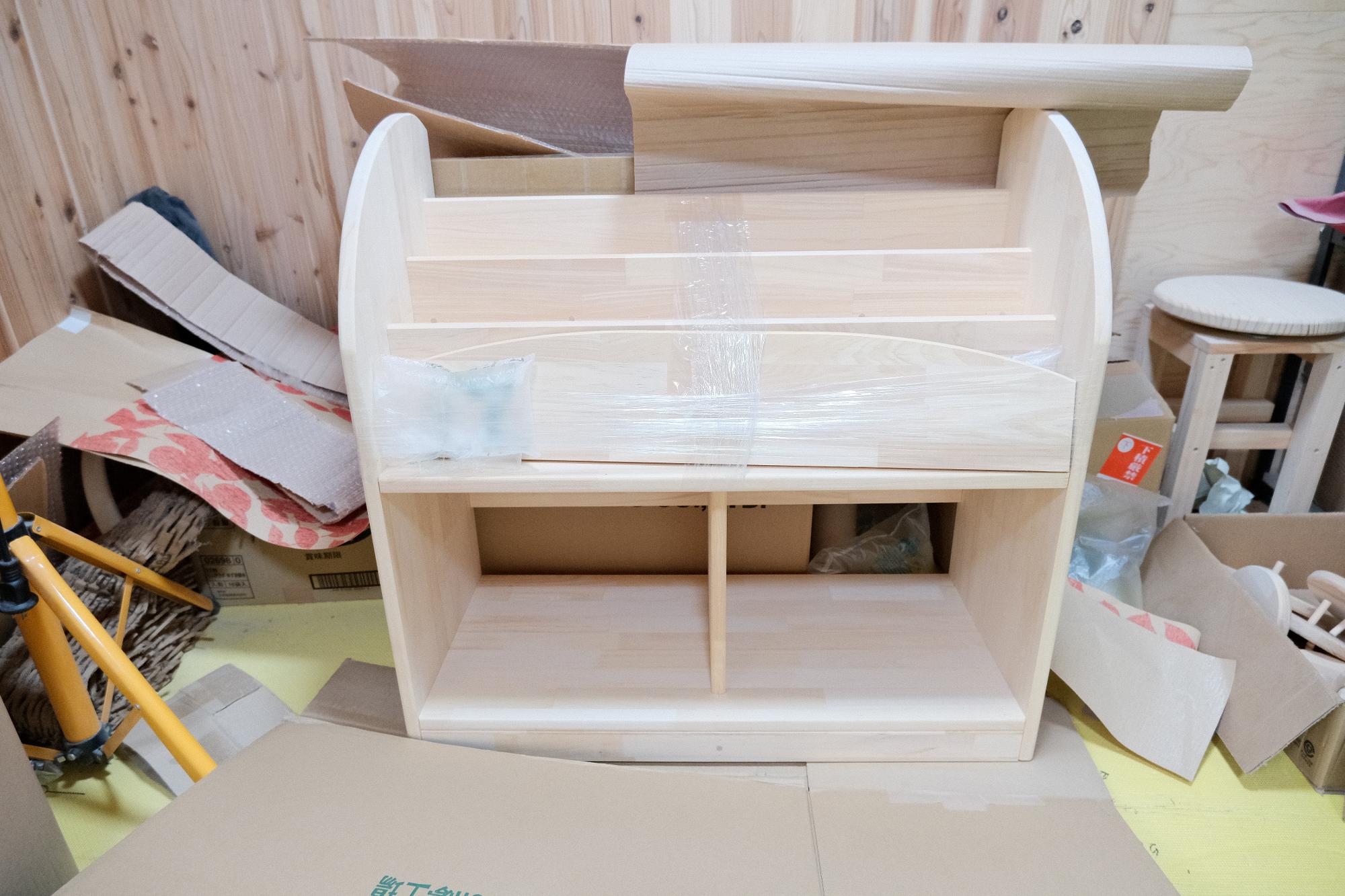 「絵本棚」幅80センチ 29150円(税込)