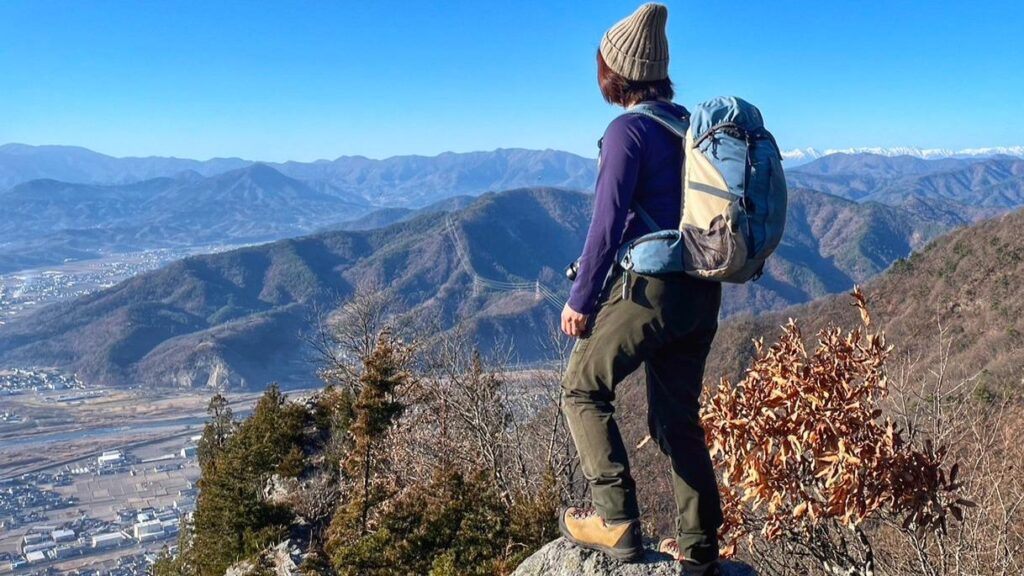【上田市】一年の締めくくりに登りたい干支の山　スリルいっぱいの兎峰へご案内