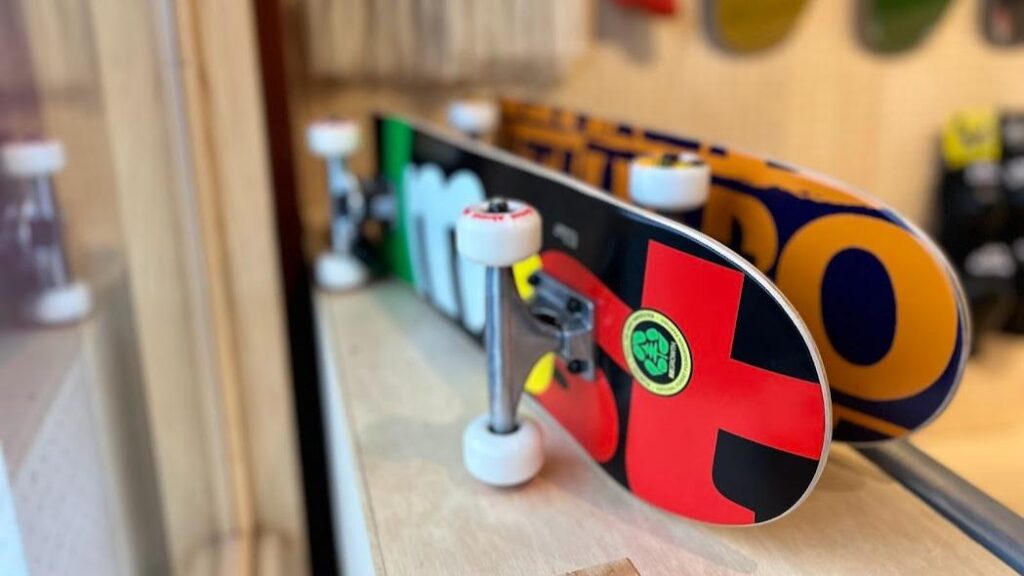 【上田市】別所温泉ではじまるスケートカルチャー 『焚火 SKATE STORE』