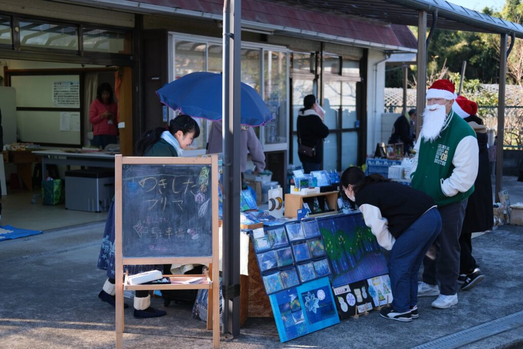 昨年12月に行われたのきしたフリマの様子　写真提供：岩井駅前交流拠点 boccs