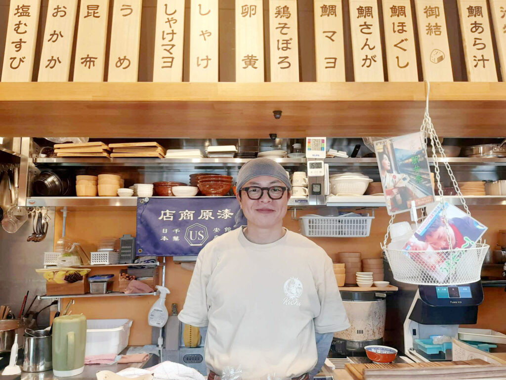 オーナーの漆原秀さん