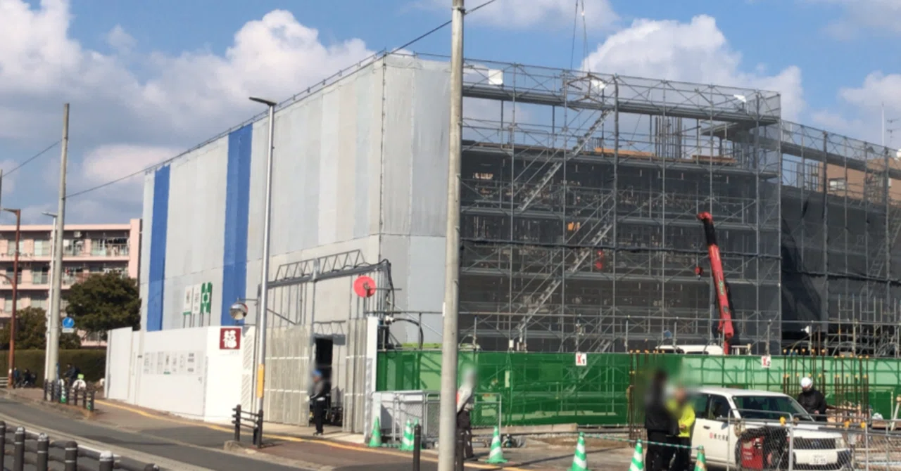 工事中の福岡大学ももち病院1