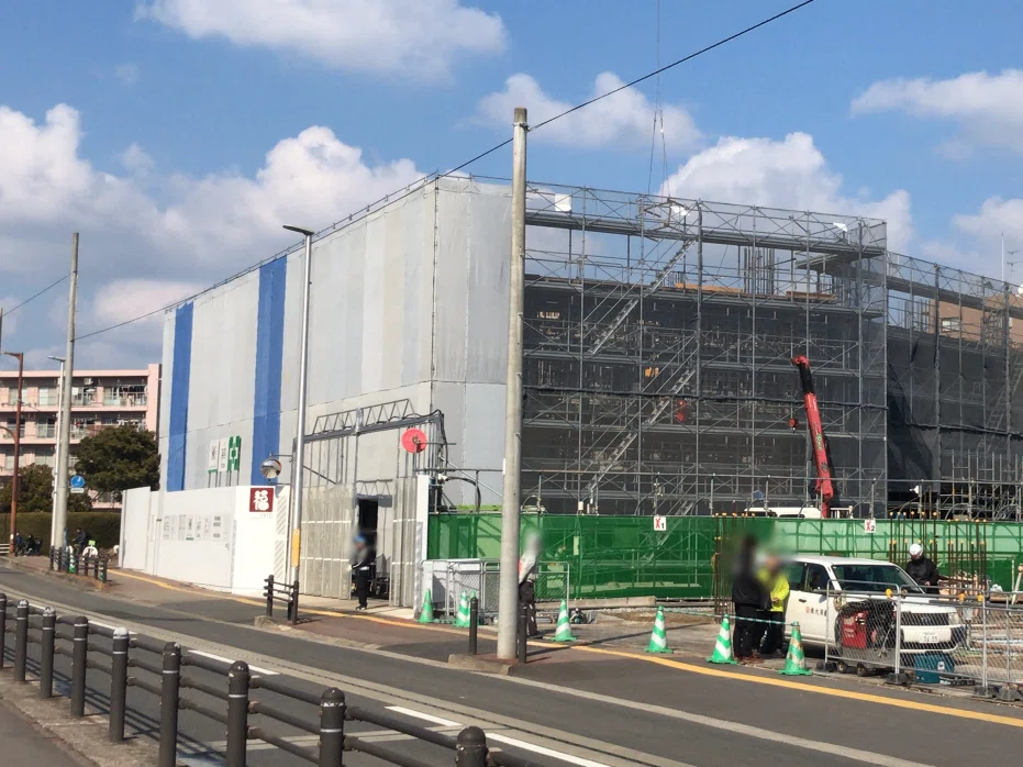 工事中の福岡大学ももち病院4